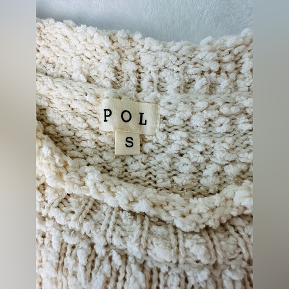 Pol Pullover Oversized Cream Knit Sweater Size Small - Picture 2 of 10